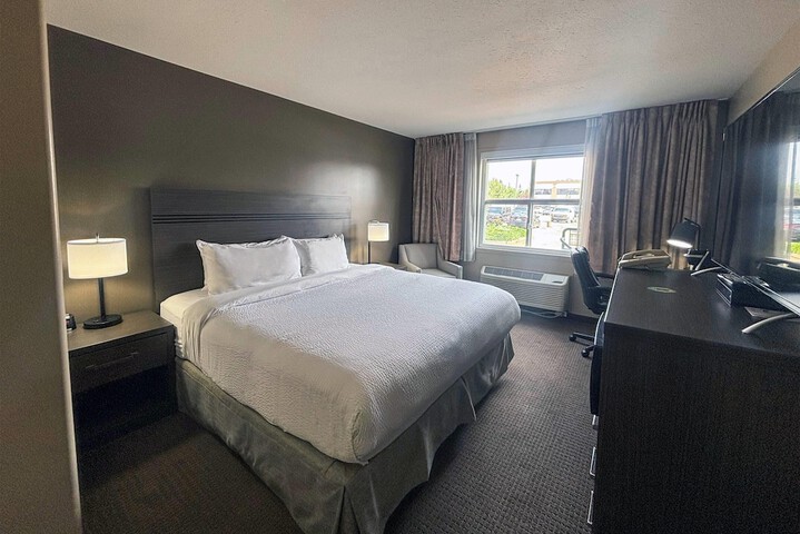 Ramada by Wyndham Sherwood Park