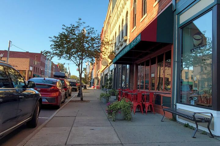 Newly Renovated Penn Yan Apartment 1 Mi to Lake!