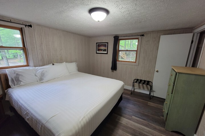 Room 11 of 42