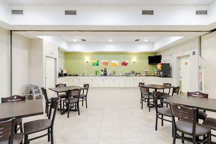 Quality Inn West Springfield