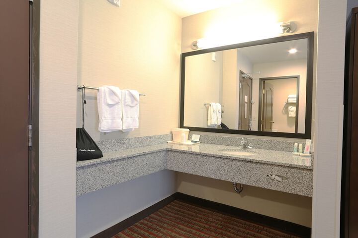 Room 108 of 150