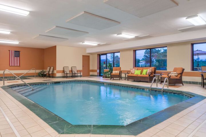 Pool 2 of 25