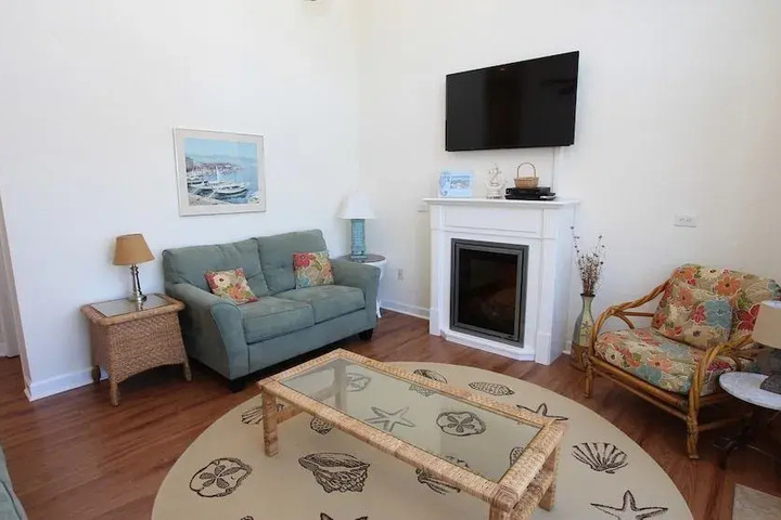Coastal Sunset - 6 Br Home