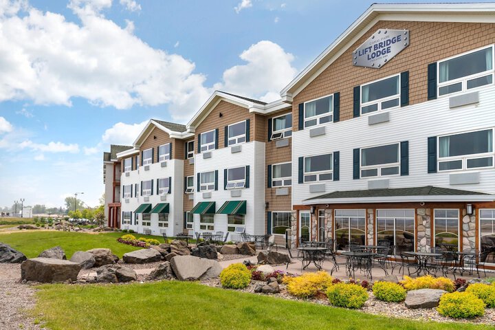 Lift Bridge Lodge an Ascend Collection Hotel