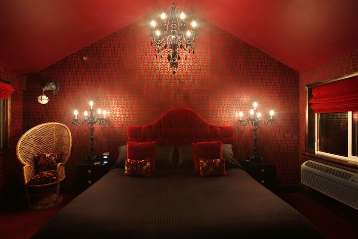 Room 49 of 168
