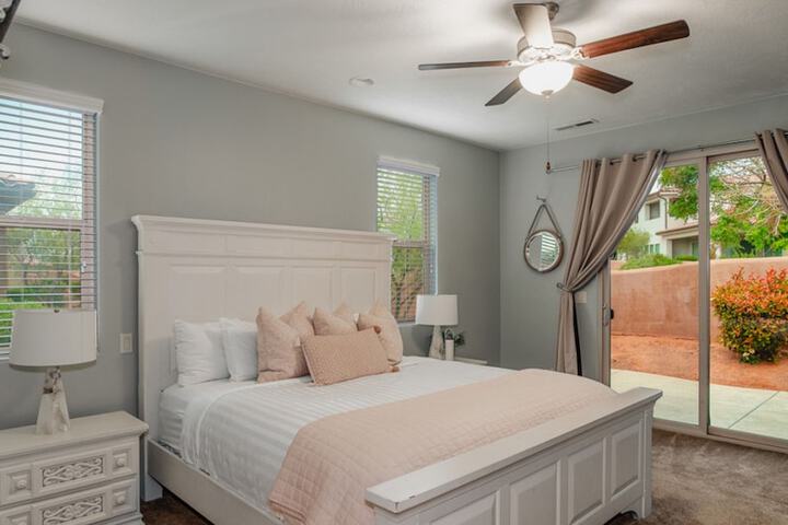 Paradise Village 3 - Grand View Estates