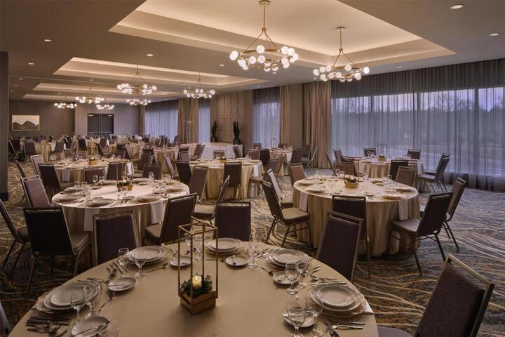 Doubletree by Hilton Greenville Airport