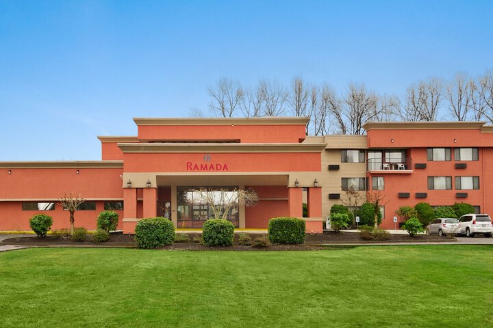 Ramada by Wyndham Tukwila Southcenter