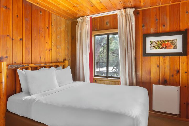 Kohls Ranch Lodge