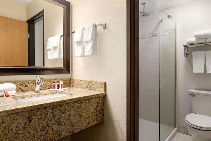 Baymont by Wyndham Owatonna