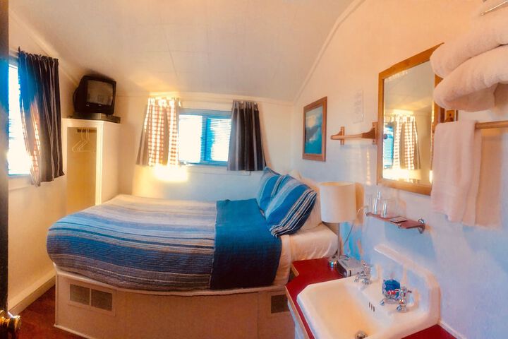 Room 78 of 130