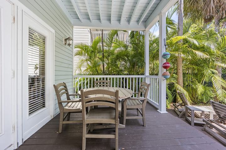 Terrace/Patio 402 of 417