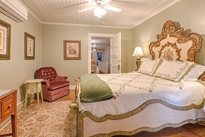 Broad River Inn