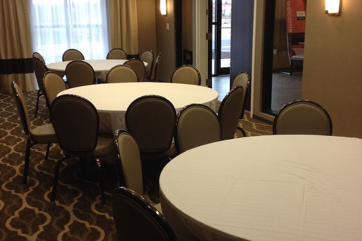 Comfort Suites Youngstown North
