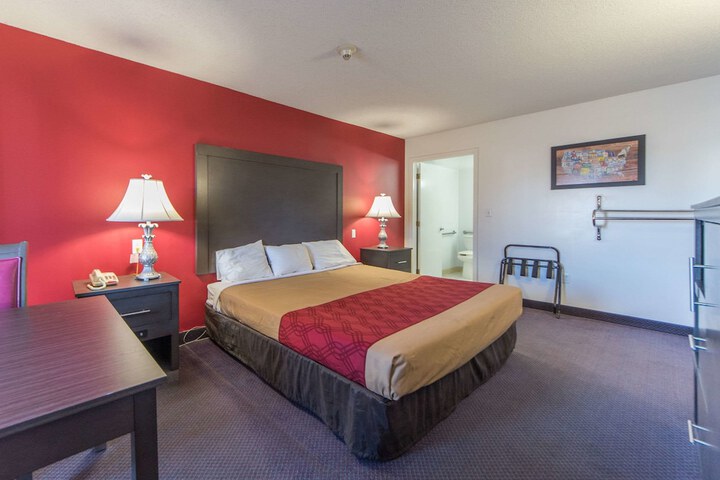 Room 16 of 24