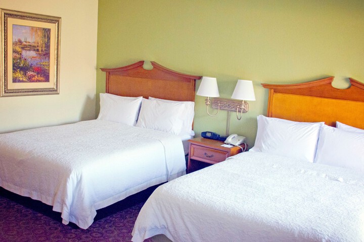 Room 25 of 81