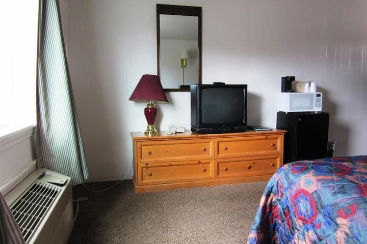 Room 43 of 50