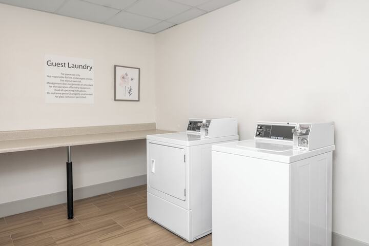 Holiday Inn Express & Suites Lakeland South by IHG