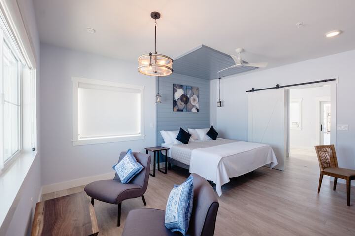 Room 21 of 36