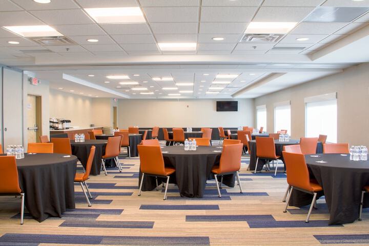 Holiday Inn Express & Suites Danville by IHG