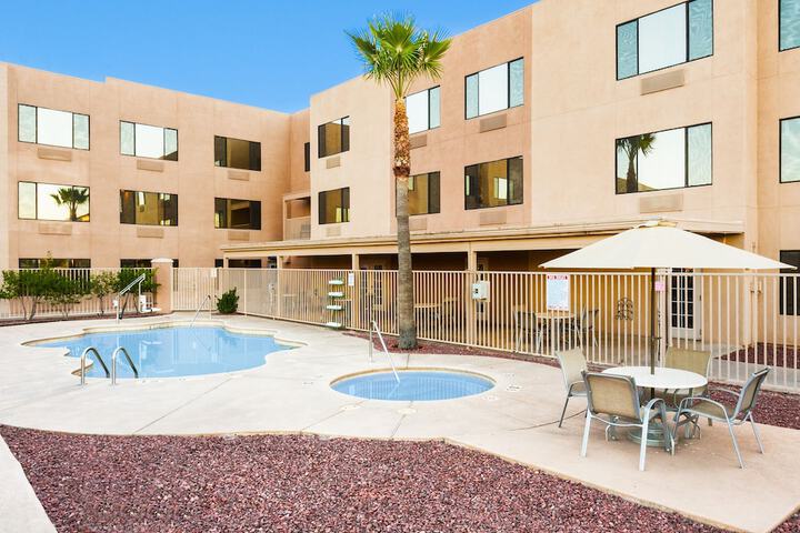 Pool 5 of 40
