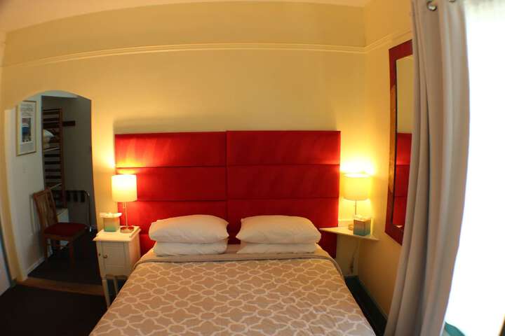 San Anselmo Inn