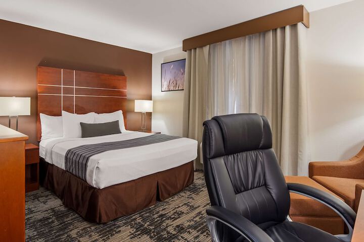 Room 4 of 14