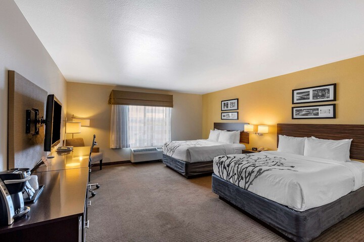 Room 22 of 36