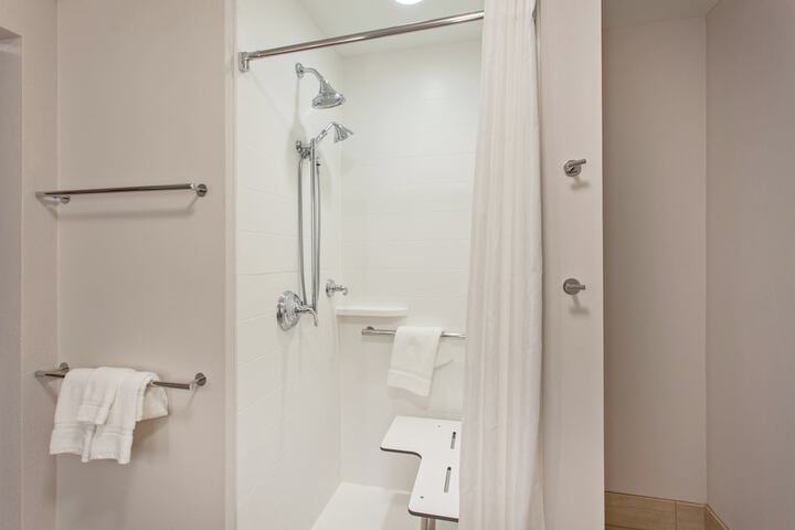 Holiday Inn Express & Suites Brigham City - North Utah by IHG