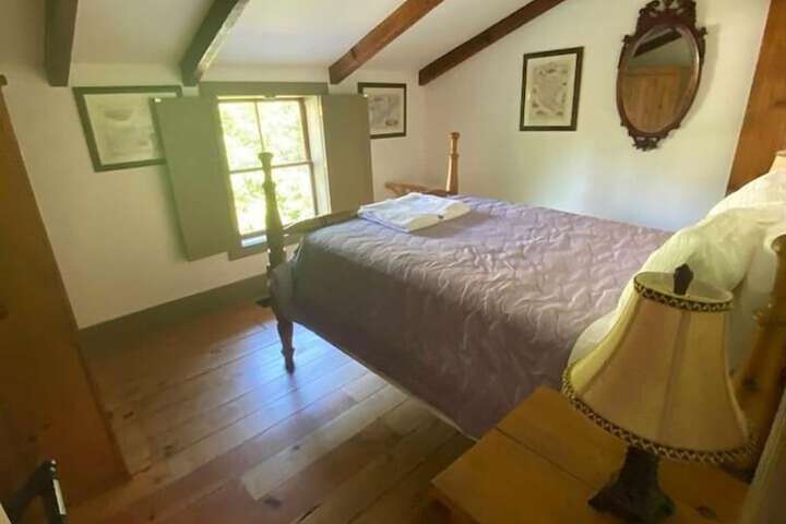Room 13 of 44