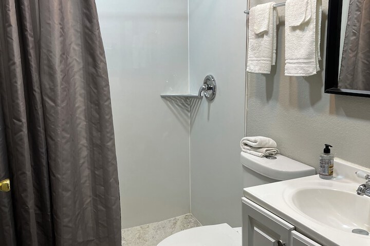 Room 21 of 40