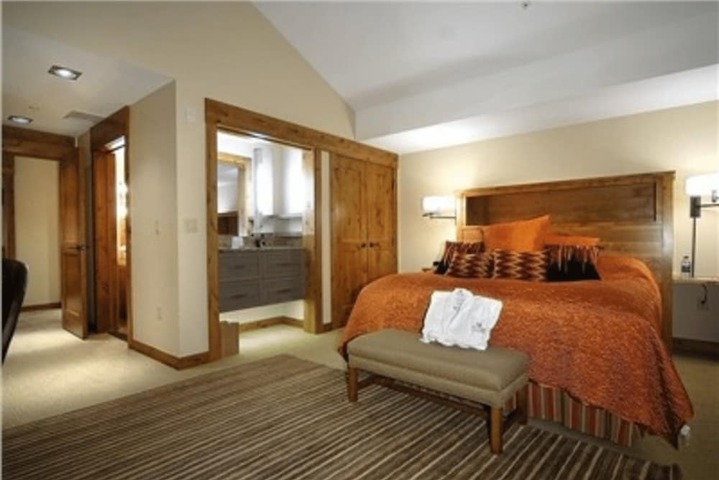 Room 73 of 164
