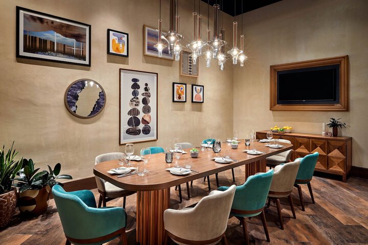Dining 62 of 92