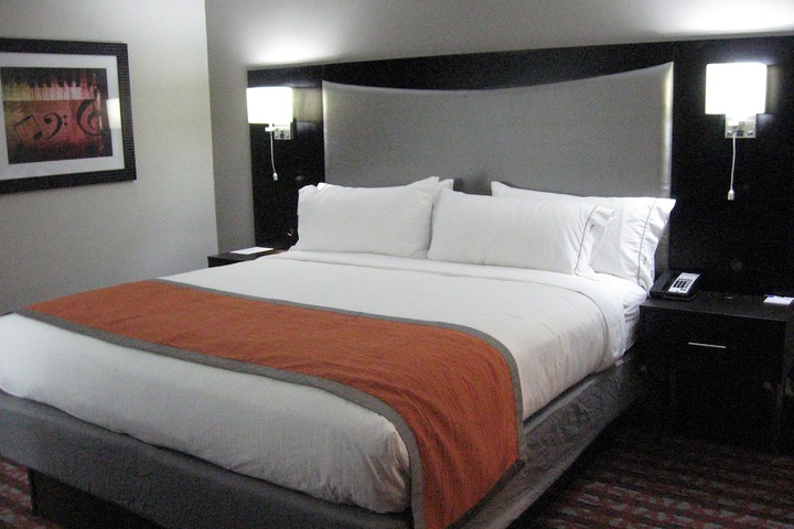 Room 20 of 40