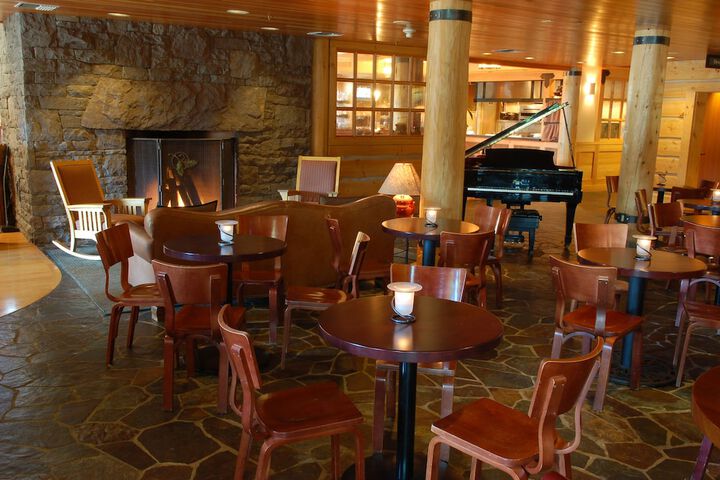 Heathman Lodge