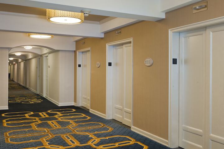 Ballroom/Hall 142 of 154