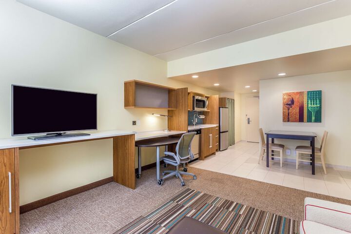 Room 30 of 59