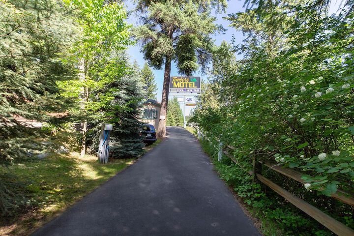 Timbers Motel