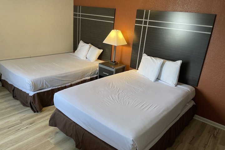 Room 44 of 50
