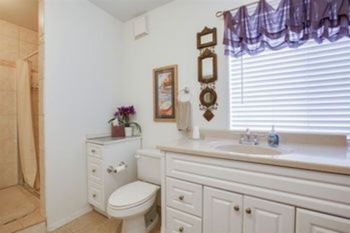 Dream Manor Inn