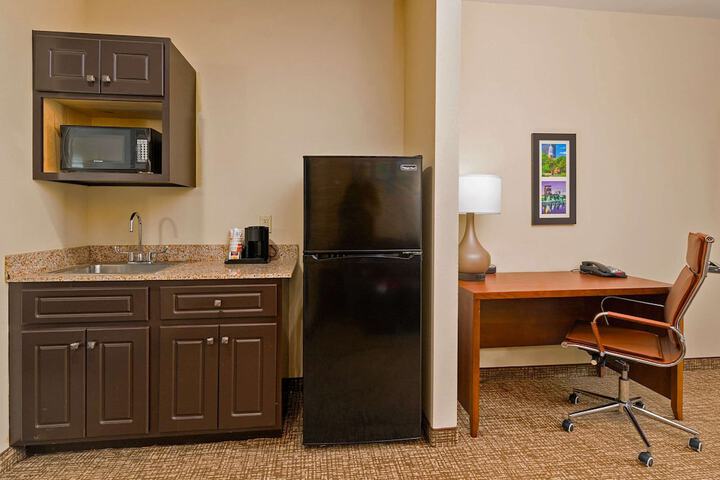Room 26 of 41
