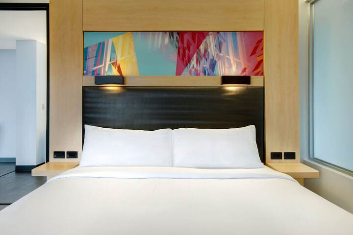 Aloft by Marriott Oklahoma City Downtown - Bricktown