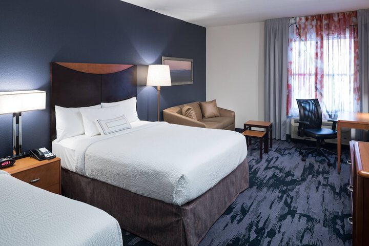 Fairfield Inn & Suites by Marriott Orlando at SeaWorld