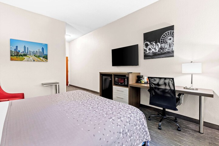 Room 19 of 30