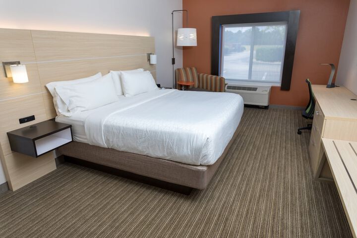 Holiday Inn Express Hotel & Suites Athens by IHG