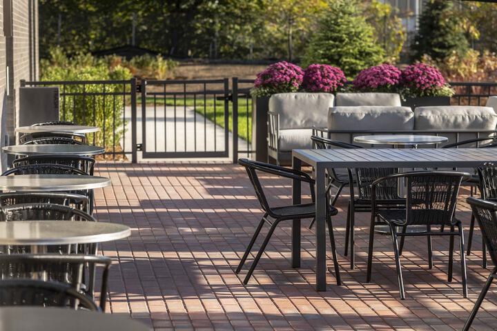 Terrace/Patio 59 of 60