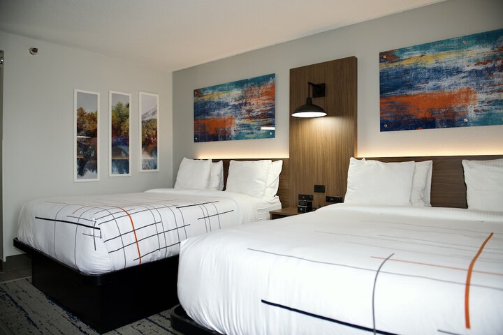 Room 16 of 42
