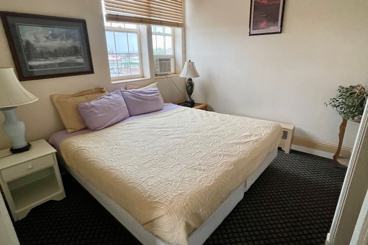 Room 26 of 75