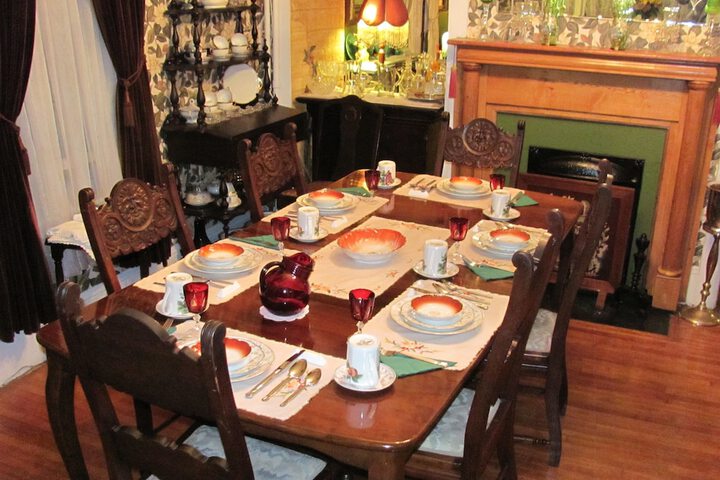 Breakfast/Coffee Service 26 of 34