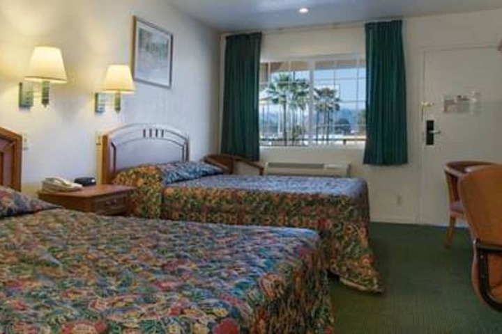 Room 21 of 24
